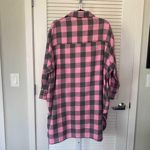 LALA ORIGINAL: Ziggy Oversized Grunge Flannel in Pink + Grey, Size S/M - Picture 2 of 6